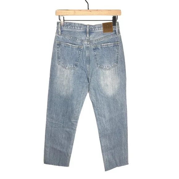 TOTEME Size 26 Barrel Leg Light Wash Button‎ Fly Jeans Raw Hem